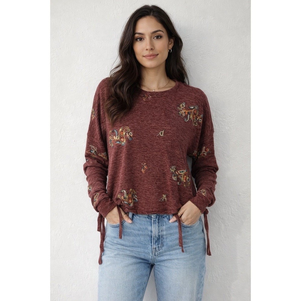 Figueroa & Flower Women Burgundy Embroidered Paisley Tie Hem Knit Top L WAN761EQ